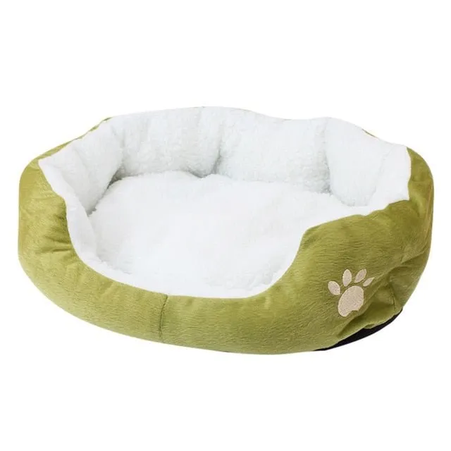 Cozy Comfort: Large Dog Bed for Medium & Large Breeds!