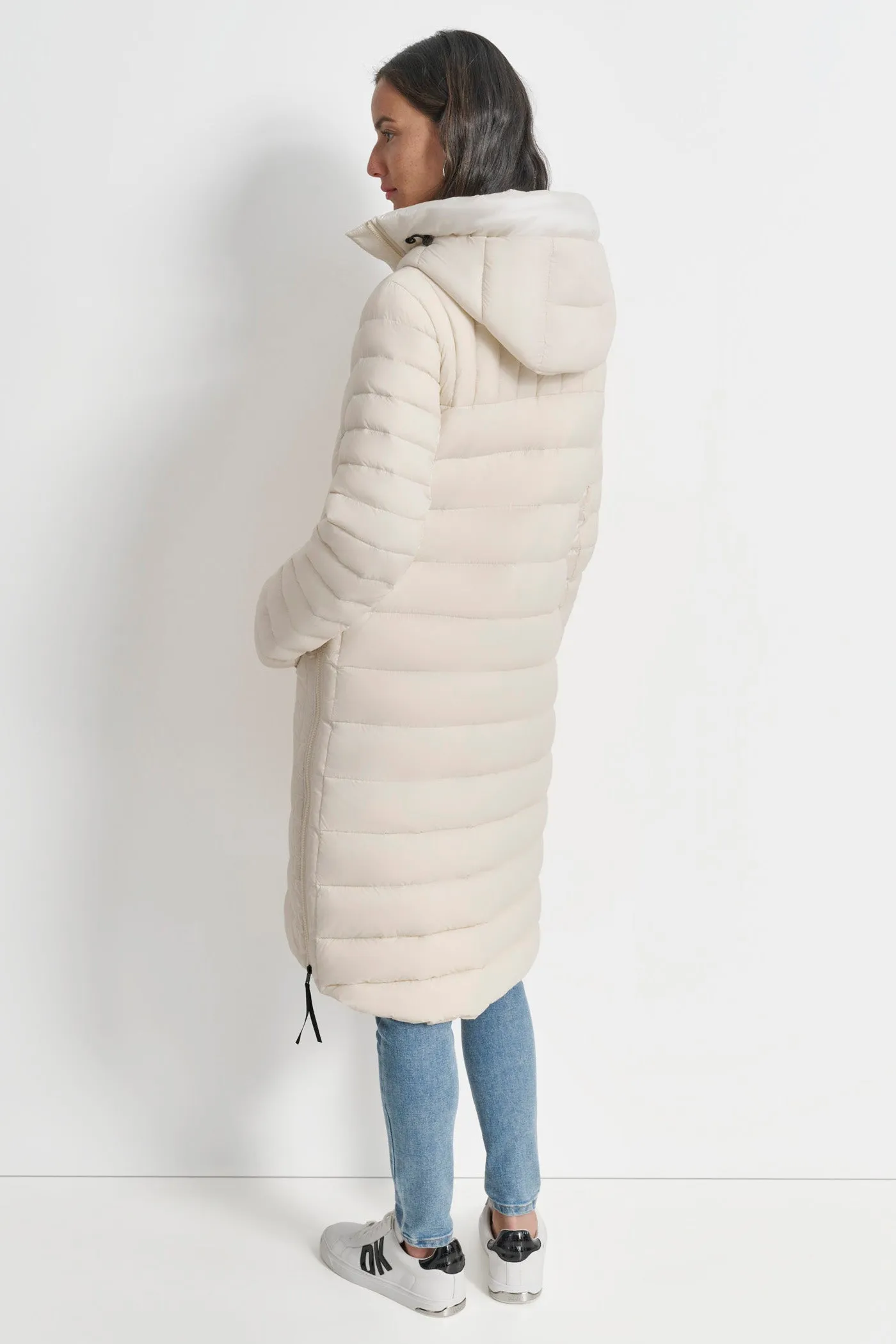 DOWN FILL HOODED ZIP FRONT QUILTED PUFFER