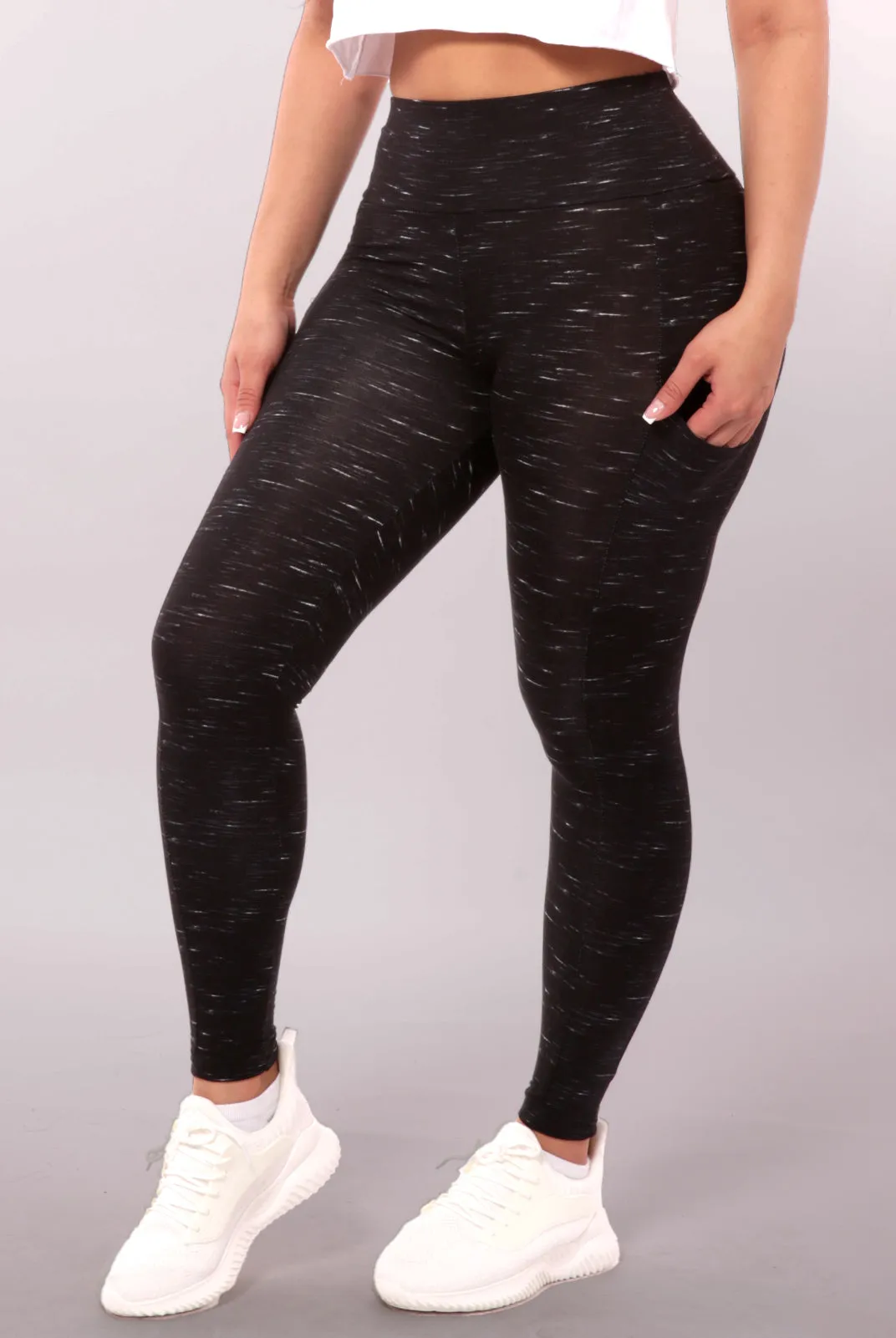 High Waist Fleece Lined Leggings With Side Pockets - Black & White Space Dye