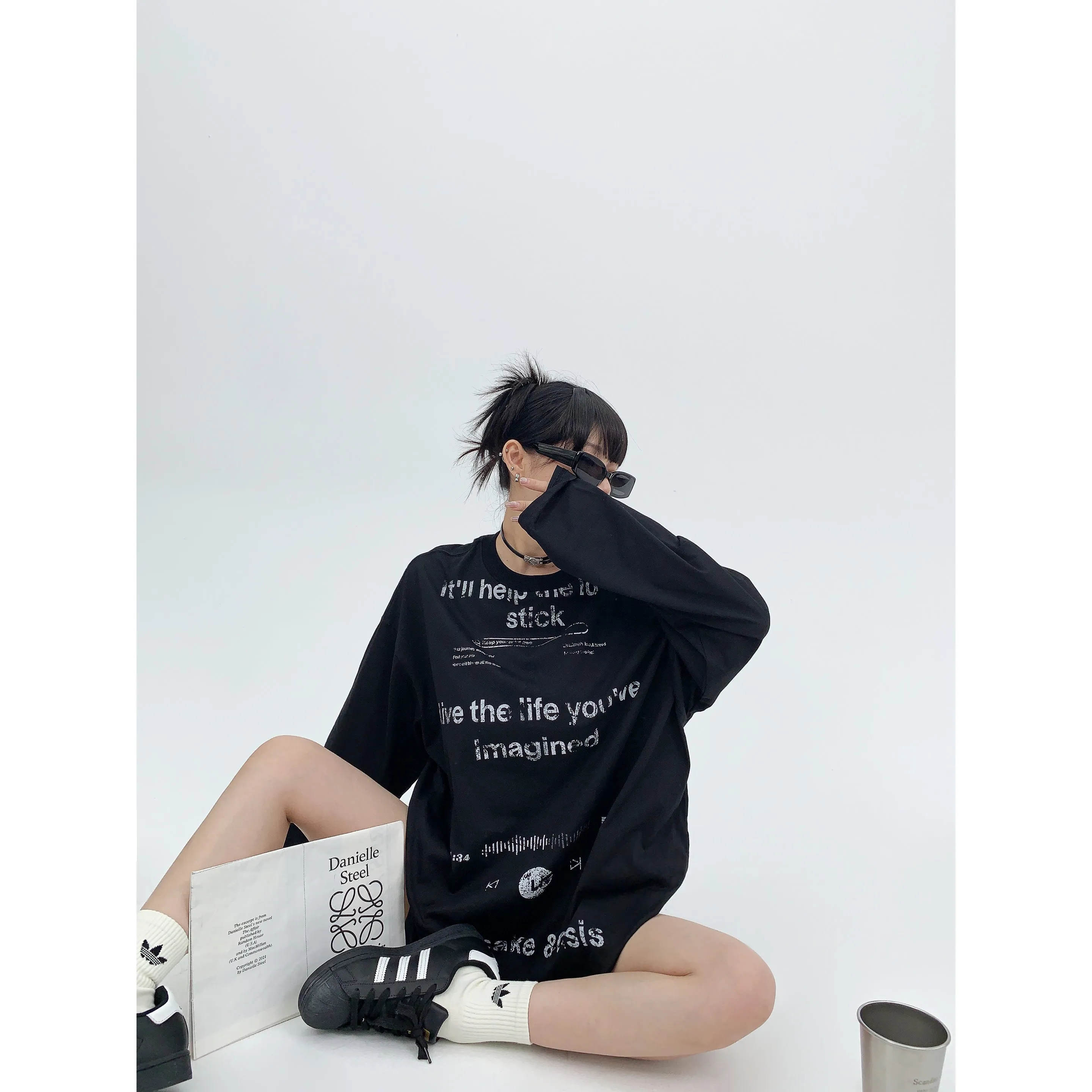 Long Sleeve Graphic Turtleneck Top