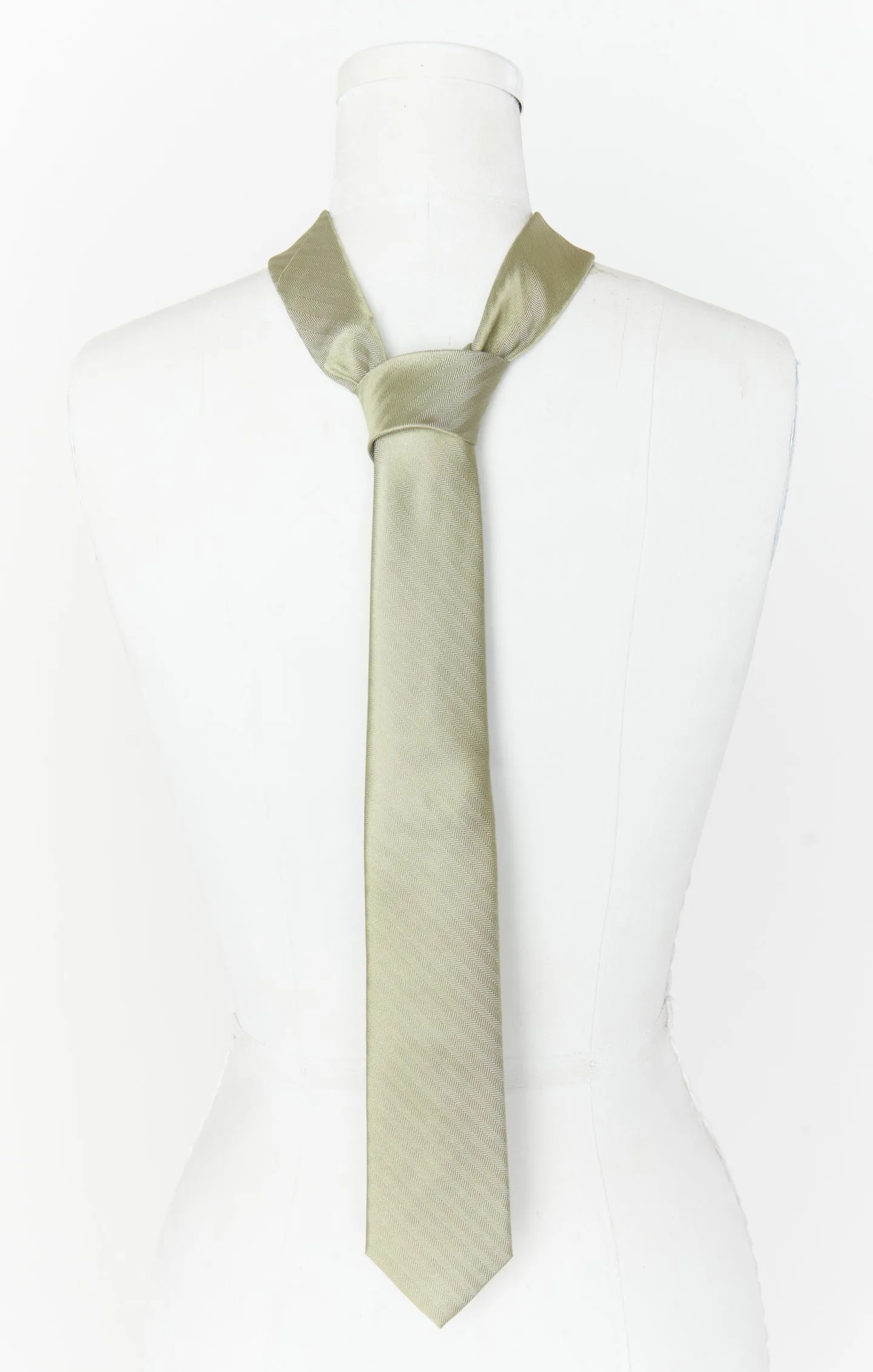 Nico Neck Tie ~ Moss Green Solid