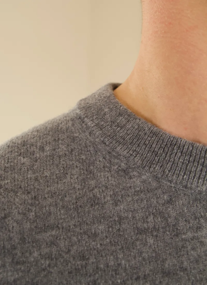 Soft Wool Fine Knit Sweater - Grey