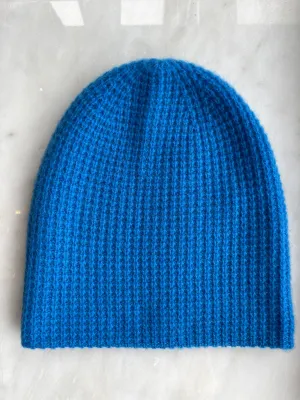 White   Warren - Cashmere Thermal Beanie in Azure Blue