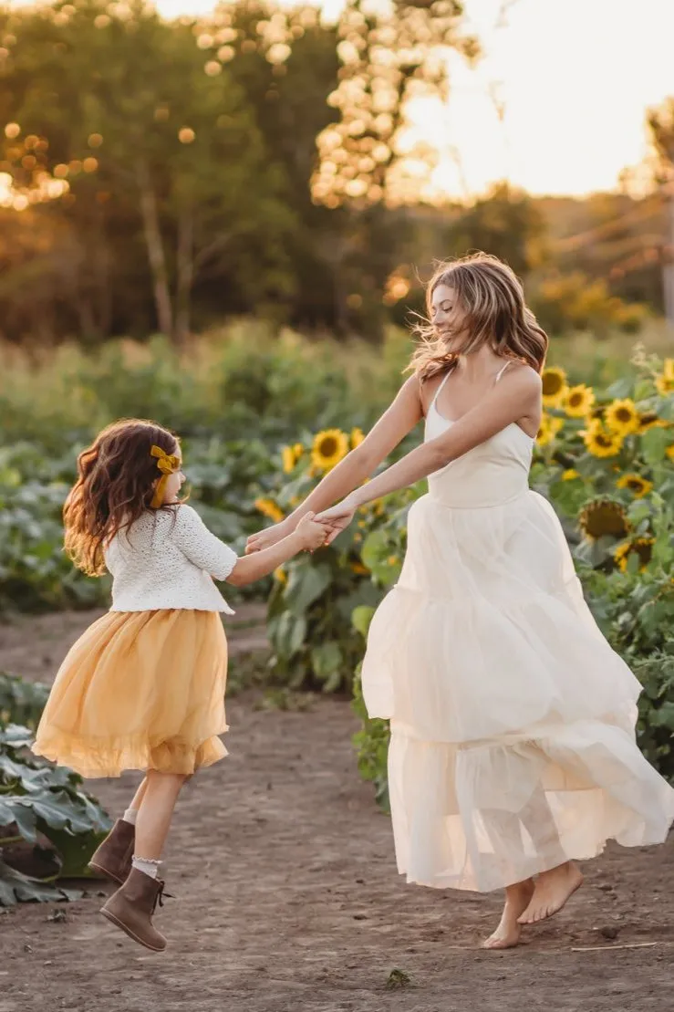 Women's Wendy Dress (antique ivory tulle)